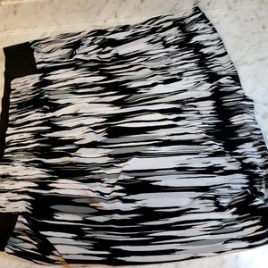 Apostrophe skirt xl
